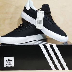 New Adidas 3MC